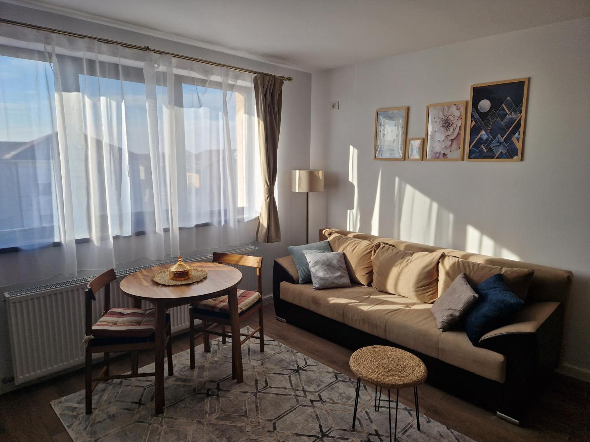 Craitelor Boutique Airport Apartment Otopeni Exterior foto